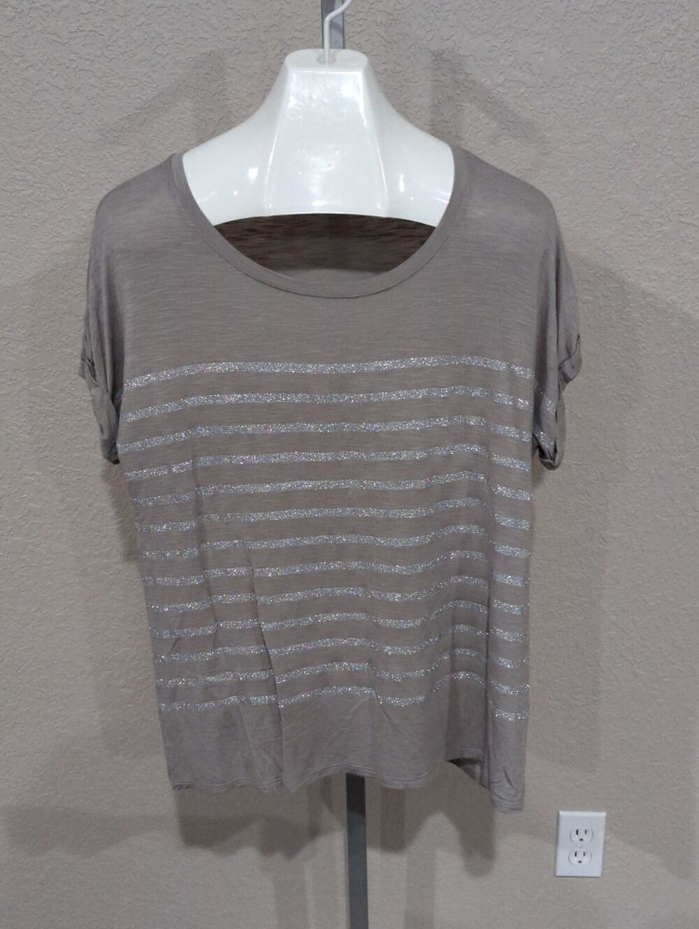 Women’s Apt 9 Tan Beige Sparkle Stripe Short Sleeve Stretch Top Shirt Blouse XL